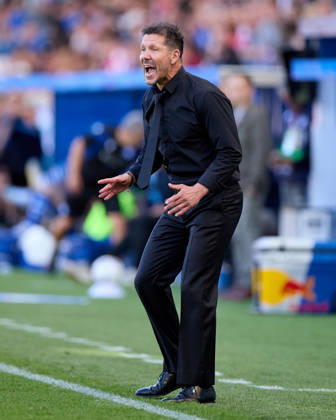 October 10, 2026, Vitoria, Alava, Spain: Diego Pablo Cholo Simeone head coach of Atletico de Madrid reacts during the LaLiga EA Sports match between Deportivo Alaves and Atletico de Madrid at Mendizorrotza on October 10, 2026, in Vitoria, Spain. Deportivo Alaves V Atletico De Madrid - La Liga EA Sports  - ZUMAa181 20261010_zaa_a181_057 Copyright: xRicardoxLarreinax