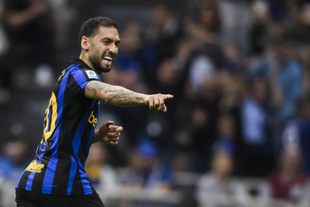 FC Internazionale v Parma Calcio - Serie A Hakan Calhanoglu of FC Internazionale celebrates after scoring a goa lfrom a penalty kick during the Serie A football match between FC Internazionale and Parma Calcio. Milan Italy Copyright: xNicolòxCampox