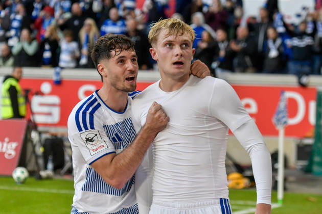 Peter Remmert (Duisburg 39) celebrates with Tobias Fleckstein (Duisburg 5 10 10 2026 ¢) after scoring the goal that made it 3–2. Soccer ¢ MSV Duisburg vs. TSG 1899 Hoffenheim II, Schauinsland Reisen Arena, Duisburg, DFB DFL regulations prohibit any use of photographs as image sequences and or quasi-video. NRW, Germany Copyright: xpepphotox xSaschaxWeizx pep00321, pep_20261010_hm