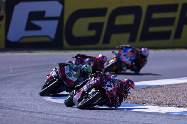 October 10, 2026, Cascais, Lisboa, Portugal: ESTORIL, PORTUGAL - OCTOBER 10: Iker Lecuona of Spain and Aruba.it Racing - Ducati competes during Race 1 during day two of the World Superbikes Estoril Round at Circuito Estoril on October 10, 2026 in Estoril, Portugal. Cascais Portugal - ZUMAl192 20261010_zsp_l192_008 Copyright: xMiguelxLemosx