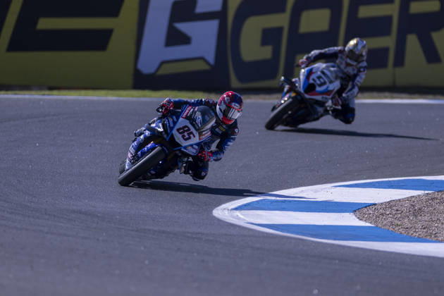 October 10, 2026, Cascais, Lisboa, Portugal: ESTORIL, PORTUGAL - OCTOBER 10: Twan Smits of Netherlands and Motoxracing WorldSBK Team competes during Race 1 during day two of the World Superbikes Estoril Round at Circuito Estoril on October 10, 2026 in Estoril, Portugal. Cascais Portugal - ZUMAl192 20261010_zsp_l192_011 Copyright: xMiguelxLemosx