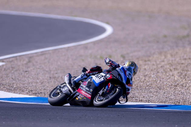 October 10, 2026, Cascais, Lisboa, Portugal: ESTORIL, PORTUGAL - OCTOBER 10: Danilo Petricci of Italy and Rokit BMW Motored WorldSBK Team competes during Race 1 during day two of the World Superbikes Estoril Round at Circuito Estoril on October 10, 2026 in Estoril, Portugal. Cascais Portugal - ZUMAl192 20261010_zsp_l192_014 Copyright: xMiguelxLemosx