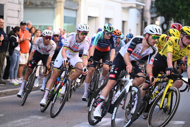 10-10-2026 Giro Di Lombardia; 2026, Uae Emirates - Xrg; 2026, Decathlon - Cma Cgm; Yates, Adam; Mcnulty, Brandon; Seixas, Paul; Como;
