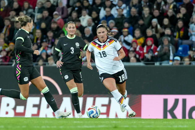Melissa Kössler Melissa Koessler German Women s National Team, 18 on the Ball, Germany, soccer, international match, friendly match, exhibition match, 2026 2027, Germany vs. Australia, October 9, 2026, BBBank Wildpark, Karlsruhe, Karlsruhe, BBBank Wildpark, Baden-Württemberg, Germany Copyright: xArnexAmbergx