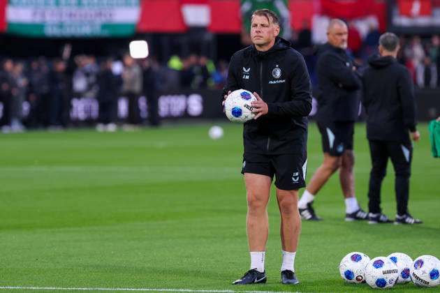 2026-10-10 Feyenoord v AZ Alkmaar - Dutch Eredivisie ROTTERDAM, NETHERLANDS - OCTOBER 10: Warming up of Keeper coach Justin Merz of Feyenoord during the Dutch Eredivisie match between Feyenoord and AZ Alkmaar at Stadion Feijenoord on October 10, 2026 in Rotterdam, Netherlands. Rotterdam Stadion Feijenoord Netherlands Content not available for redistribution in The Netherlands directly or indirectly through any third parties. Copyright: xHansxvanxderxValkx