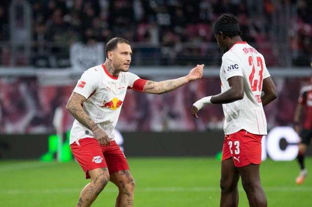 1 German Bundesliga: RB Leipzig vs. Eintracht Frankfurt, October 10, 2026; Captain David Raum (22), RB Leipzig, offers tips to Castello Lukeba (23), RB Leipzig; LEIPZIG, GERMANY OCTOBER 10 Bundesliga match between RB Leipzig and Eintracht Frankfurt at the Red Bull Arena on Matchday 5 of the 1. Bundesliga on October 10, 2026 in Leipzig, Germany. DFL regulations prohibit any use of photographs as image sequences and or quasi-video. Copyright: xBEAUTIFULxSPORTS JanxKaeferx