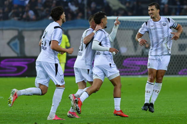 FC Zurich vs. FC Thun, Brack Super League, October 10, 2026. Bledian Krasniqi scored the goal that made it 2–1 for FC Zurich in the 7th minute, FC Zurich during the soccer match, Brack Super League, FC Zurich vs. FC Thun, October 10, 2026, Letzigrund Stadium, Zurich, Switzerland Zurich Letzigrund Stadium Zurich Switzerland