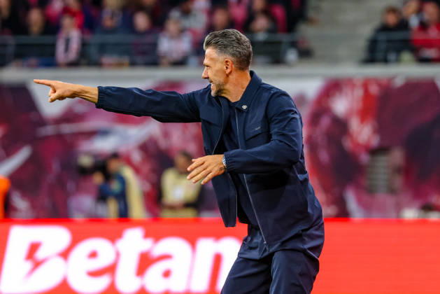 Martin Demichelis, head coach of RB Leipzig, gives instructions and gestures; GER, RB Leipzig vs. Eintracht Frankfurt, soccer, 1. Bundesliga Men, Matchday 5, 2026–2027 season, October 10, 2026 DFL regulations prohibit any use of photographs as image sequences and or quasi-video GER, RB Leipzig vs. Eintracht Frankfurt, soccer, 1. Bundesliga Men, Matchday 5, 2026–2027 season, October 10, 2026 Leipzig Copyright: xEibner-Pressefoto LauraxRoemerx EP_LRR