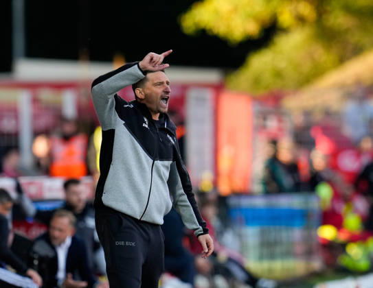 Vincent Wagner, Head Coach of SV Elversberg, reacts to the match between 1 FC Union Berlin and SV Elversberg, Bundesliga 1, Matchday 5, 2026–27 season, at Stadion An der Alten Foersterei, Berlin, October 10, 2026 DFL regulations prohibit any use of photographs as image sequences and or quasi-video 1. FC Union Berlin vs. SV Elversberg, 1st Bundesliga, Matchday 5, 2026–27 Season, October 10, 2026, Berlin Copyright: xEibner-Pressefoto ScottxColemanx EP_SCN