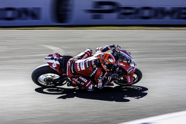 October 10, 2026, Cascais, Lisbon, Portugal: Iker Lecuona of Aruba.It Racing - Ducati in action during the Race 1 of the FIM Superbike World Championship, WM, Weltmeisterschaft at Circuito Estoril on October 10, 2026 in Cascais, Portugal. Motorsports 2026: WorldSBK - Tissot Estoril Round - ZUMAr200 20261010_zsp_r200_049 Copyright: xNunoxReisinhox