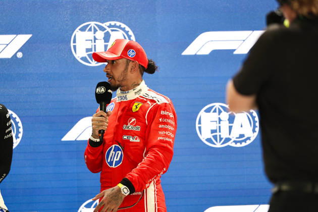 SINGAPORE, SINGAPORE - OCTOBER 10: Lewis Hamilton of Great Britain and Scuderia Ferrari HP being interviewd after qualifying for F1 Grand Prix race of Singapore at Marina Bay Street Circuit on October 10, 2026 in Singapore, Singapore. (Photo by Qian Jun SPP-Paddocker) Copyright: xQianxJun SPP-Paddockerx Sportspressphoto_SPR251309