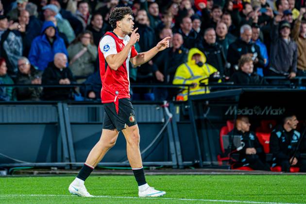 ROTTERDAM - Nacho Ferri of Feyenoord celebrates his team s first goal during the Eredivisie match between Feyenoord and AZ Alkmaar at Stadion Feijenoord on October 10, 2026, in Rotterdam, the Netherlands. KEVIN SENDERS ANP Eredivisie 2026 27 xVIxANPxSportx xMarcelxterxBalsxIVx 572042170 originalFilename: 572042170