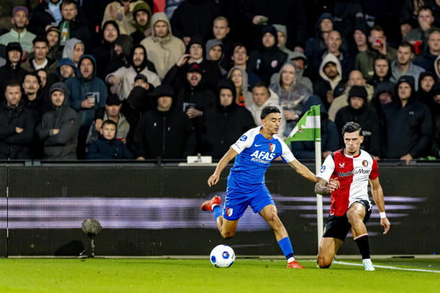 Rotterdam AZ Alkmaar forward Ayoub Oufkir and SC Feyenoord Rotterdam defender Javi Lopez during the Vriendenloterij Eredivisie match between Feyenoord and AZ at De Kuip on October 10, 2026, in Rotterdam, Netherlands. Photo by DeFodi Images