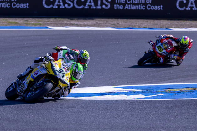 October 10, 2026, Cascais, Lisboa, Portugal: ESTORIL, PORTUGAL - OCTOBER 10: Lorenzo Baldassarri of Italy and Team Goeleven competes during Race 1 during day two of the World Superbikes Estoril Round at Circuito Estoril on October 10, 2026 in Estoril, Portugal. Cascais Portugal - ZUMAl192 20261010_zsp_l192_108 Copyright: xMiguelxLemosx