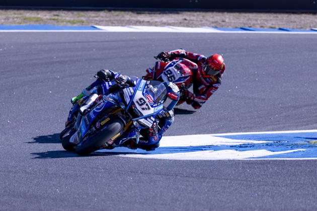 October 10, 2026, Cascais, Lisboa, Portugal: ESTORIL, PORTUGAL - OCTOBER 10: Xavi Vierge of Spain and Pata Maxus Yamaha competes during Race 1 during day two of the World Superbikes Estoril Round at Circuito Estoril on October 10, 2026 in Estoril, Portugal. Cascais Portugal - ZUMAl192 20261010_zsp_l192_111 Copyright: xMiguelxLemosx