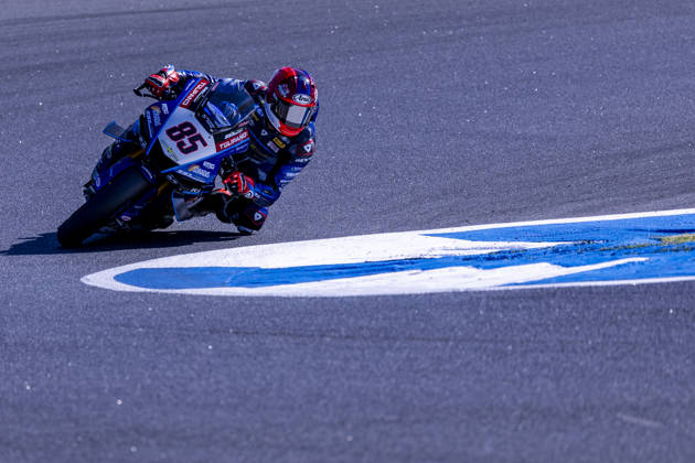 October 10, 2026, Cascais, Lisboa, Portugal: ESTORIL, PORTUGAL - OCTOBER 10: Twan Smits of Netherlands and Motoxracing WorldSBK Team competes during Race 1 during day two of the World Superbikes Estoril Round at Circuito Estoril on October 10, 2026 in Estoril, Portugal. Cascais Portugal - ZUMAl192 20261010_zsp_l192_117 Copyright: xMiguelxLemosx