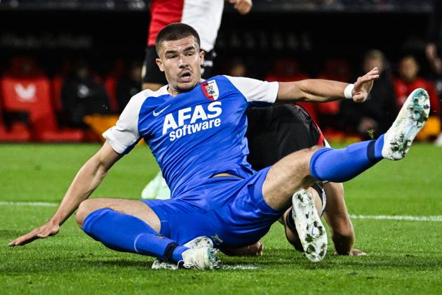 ROTTERDAM - (lr) Wouter Goes of AZ Alkmaar, Nacho Ferri of Feyenoord during the Dutch Eredivisie match between Feyenoord and AZ Alkmaar at Feyenoord stadium De Kuip on 10 October 2026 in Rotterdam, the Netherlands. OLAF KRAAK ANP Eredivisie 2026 27 xVIxANPxSportx xxANPxIVx 572043104 originalFilename: 572043104