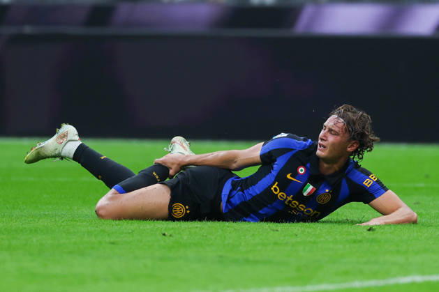 SOCCER - Serie A - Inter - FC Internazionale vs. Parma Calcio Photo by IPA ABACAPRESS.COM89510641 - Francesco Esposito of FC Internazionale was injured during the 2026 27 Serie A Enilive soccer match between FC Internazionale and Parma Calcio 1913. Milan Italy Copyright: xIPAxSport ABACAx
