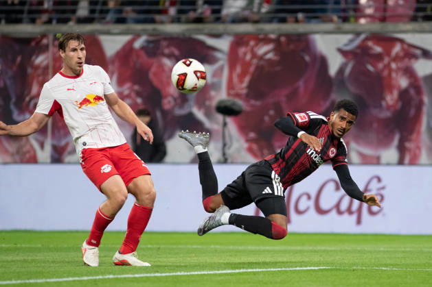 1 Bundesliga RB Leipzig vs. Eintracht Frankfurt October 10, 2026 Willi Orban 4, RB Leipzig, and Ansgar Knauff 7, Eintracht Frankfurt LEIPZIG, GERMANY OCTOBER 10 Bundesliga match between RB Leipzig and Eintracht Frankfurt at the Red Bull Arena on Matchday 5 of the Bundesliga on October 10, 2026 in Leipzig, Germany. DFL regulations prohibit any use of photographs as image sequences and or quasi-video. Copyright: xBEAUTIFULxSPORTS JanxKaeferx