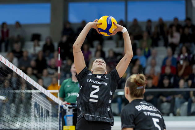 DEKRA 1st Bundesliga Women: Schwarz Weiss Erfurt vs. Rote Raben Vilsbiburg, Erfurt, October 10, 2026; Pia Fernau, 2, Rote Raben Vilsbiburg; DEKRA 1st Bundesliga Women: Schwarz Weiss Erfurt vs. Rote Raben Vilsbiburg, Riethsporthalle, Erfurt, 1October 1, 2026 Copyright: xBEAUTIFULxSPORTS Duehringx