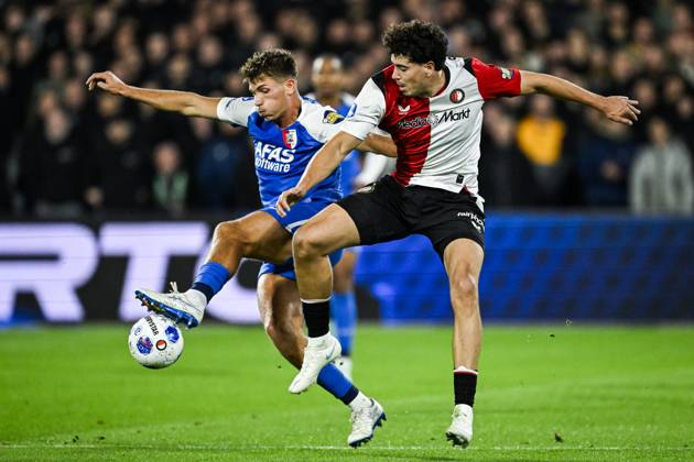 ROTTERDAM - (lr) Lewis Schouten of AZ Alkmaar, Nacho Ferri of Feyenoord during the Dutch Eredivisie match between Feyenoord and AZ Alkmaar at Feyenoord stadium De Kuip on 10 October 2026 in Rotterdam, the Netherlands. OLAF KRAAK ANP Eredivisie 2026 27 xVIxANPxSportx xxANPxIVx 572044510 originalFilename: 572044510