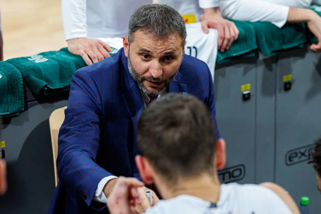Vladimir Jovanovic, Syntainics MBC, Coach, Single Frame, Single Photo, Portrait, Timeout, BMA365 Bamberg Baskets vs. Syntainics MBC, Basketball, easyCredit BBL, Matchday 5, October 10, 2026 BMA365 Bamberg Baskets vs. Syntainics MBC, Basketball, easyCredit BBL, Matchday 5, October 10, 2026 Bamberg Copyright: xEibner-Pressefoto G.xSantemizx EP_EER