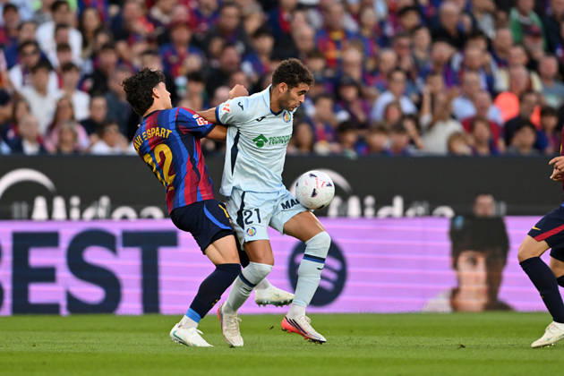 FC Barcelona, Barca v GETAFE CF SPOTIFY CAMP NOU. BARCELONA October 10,2026 FC BARCELONA vs GETAFE CF OCTOBER 10 ,2026 Xavi Espart (12) of FC Barcelona vies with Andres Garcia (21) of Getafe CF during the match between FC Barcelona and Getafe CF corresponding to the eighth day of La Liga EA Sports at at Spotify Camp Nou in Barcelona, Spain. Barcelona ESP Copyright: xS.xRosx