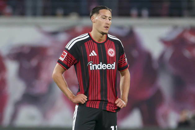 Younes Ebnoutalib of Eintracht Frankfurt looks disappointed during the Bundesliga match between RB Leipzig and Eintracht Frankfurt, Red Bull Arena on October 10, 2026, in Leipzig, Germany. Photo by Marco Steinbrenner, DeFodi Images. Younes Ebnoutalib of Eintracht Frankfurt looks dejected during the Bundesliga match between RB Leipzig and Eintracht Frankfurt at Red Bull Arena on October 10, 2026 in Leipzig, Germany. Photo by Marco Steinbrenner, DeFodi Images. DFB and DFL regulations prohibit any use of photographs as image sequences and or quasi-video. Photo by Marco Steinbrenner, DeFodi Images.