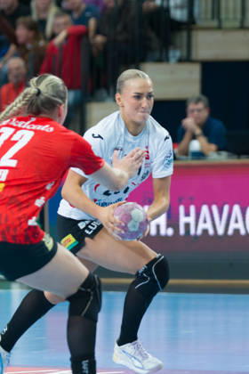 Ilona Kieffer Halle, 72, Julia Niewiadomska Zwickau, 44, SV Union Halle Neustadt vs. BSV Sachsen Zwickau, Women’s Handball Bundesliga, 1st Bundesliga, Matchday 5, 2026–27 Season, October 10, 2026, Halle SWH Arena, Saxony-Anhalt, Germany