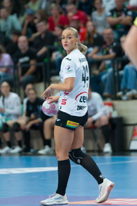 Julia Niewiadomska Zwickau, 44, SV Union Halle Neustadt vs. BSV Sachsen Zwickau, Women s Handball Bundesliga, 1st Bundesliga, Matchday 5, 2026–27 Season, October 10, 2026, Halle SWH Arena, Saxony-Anhalt, Germany
