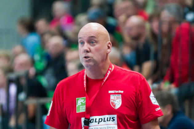 Coach Pether Krautmeyer, Halle; SV Union Halle Neustadt vs. BSV Sachsen Zwickau, Women s Handball Bundesliga, 1st Bundesliga, Matchday 5, 2026–27 Season, October 10, 2026, Halle SWH Arena, Saxony-Anhalt, Germany