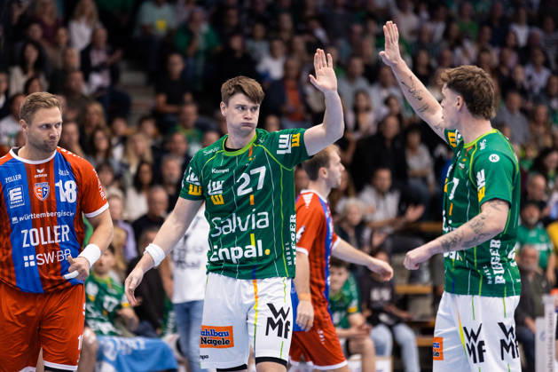 Oskar SUNNEFELDT FRISCH AUF Goeppingen, 27, and Victor KLOEVE FRISCH AUF Goeppingen, 07 Celebration, joy, passion, success, emotion, enthusiasm, positive emotions GER, FRISCH AUF Goeppingen vs. SG BBM Bietigheim, handball, Bundesliga, OPEL HBL, Matchday 8, 2026–2027 season, October 10, 2026, GER, FRISCH AUF Goeppingen vs. SG BBM Bietigheim, Handball, Bundesliga, OPEL HBL, Matchday 8, 2026–2027 Season, October 10, 2026, Göppingen Copyright: xEibnerxPressefoto OliverxSchmidtx EP_OST
