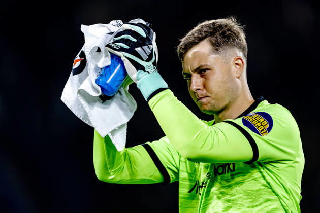 ROTTERDAM SC Feyenoord Rotterdam goalkeeper Tjark Ernst during the Vriendenloterij Eredivisie match between Feyenoord and AZ at De Kuip on October 10, 2026, in Rotterdam, Netherlands. Photo by DeFodi Images