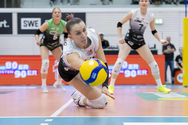DEKRA 1st Bundesliga Women: Schwarz Weiss Erfurt vs. Rote Raben Vilsbiburg, Erfurt, October 10, 2026, Isabel Petra KovaÄ u008Dić 11 Schwarz Weiss Erfurt DEKRA Women s Bundesliga 1 Schwarz Weiss Erfurt vs. Rote Raben Vilsbiburg Riethsporthalle, Erfurt October 10, 2026 Copyright: xBEAUTIFULxSPORTS Duehringx