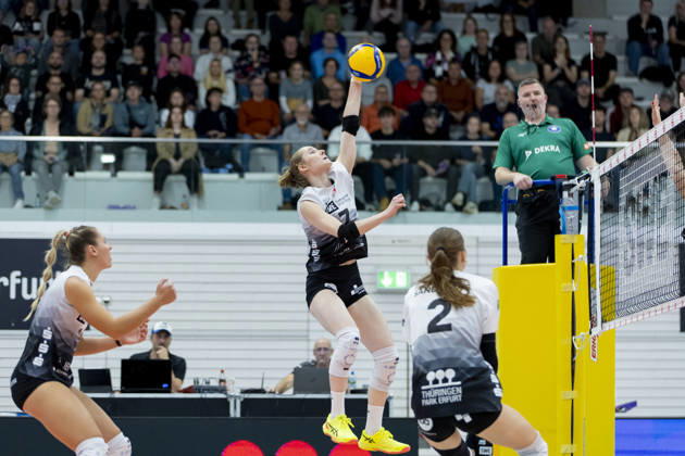 DEKRA 1st Bundesliga Women: Schwarz Weiss Erfurt vs. Rote Raben Vilsbiburg, Erfurt, October 10, 2026, Teresa Ziegenbalg 7, Schwarz Weiss Erfurt, DEKRA 1st Bundesliga Women: Schwarz Weiss Erfurt vs. Rote Raben Vilsbiburg, Riethsporthalle, Erfurt, October 10, 2026 Copyright: xBEAUTIFULxSPORTS Duehringx