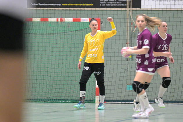 Sara Suba of TusSies Metzingen, No. 77, celebrates in goal after making a save. TusSies Metzingen vs. SCM Ramnicu Valcea, Handball, EHF, Europa League Qualification Second Leg, 2026–2027 Season, October 10, 2026, TusSies Metzingen vs. SCM Ramnicu Valcea, Handball, EHF, Europa League Qualification Second Leg, 2026–2027 Season, October 10, 2026, Metzingen Copyright: xEibner-Pressefotox EP_TBR