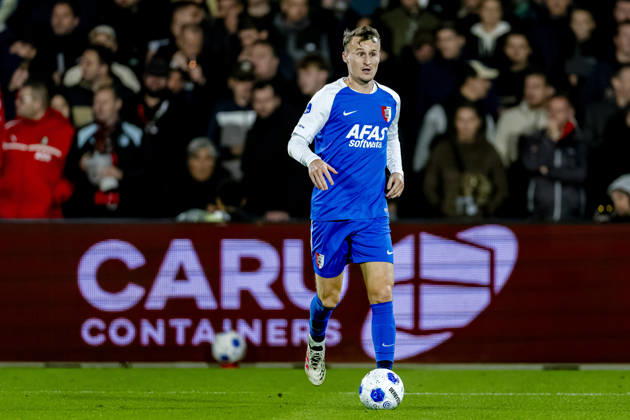 ROTTERDAM AZ Alkmaar midfielder Peer Koopmeiners during the Vriendenloterij Eredivisie match between Feyenoord and AZ at De Kuip on October 10, 2026, in Rotterdam, Netherlands. Photo by DeFodi Images