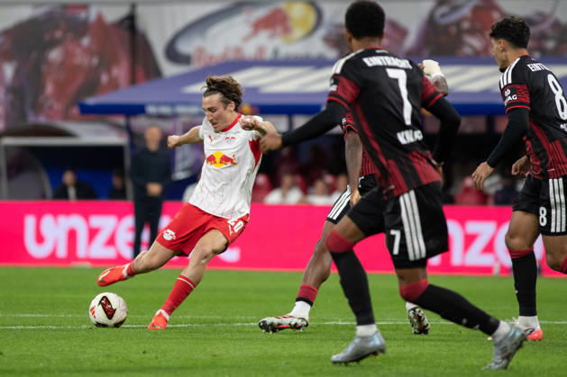 1 German Bundesliga: RB Leipzig vs. Eintracht Frankfurt, October 10, 2026, Rocco Reitz, 20, RB Leipzig, LEIPZIG, GERMANY, OCTOBER 10: Bundesliga match between RB Leipzig and Eintracht Frankfurt at the Red Bull Arena on Matchday 5 of the 1. Bundesliga on October 10, 2026 in Leipzig, Germany. DFL regulations prohibit any use of photographs as image sequences and or quasi-video. Copyright: xBEAUTIFULxSPORTS JanxKaeferx