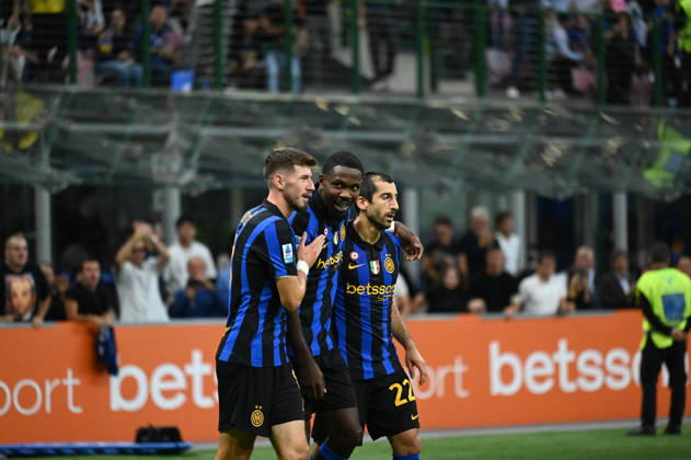 SOCCER - Serie A - Inter - FC Internazionale vs. Parma Calcio Photo by IPA ABACAPRESS.COM89513458 - Petar Su?ic, Marcus Thuram, and Henrikh Mkhitaryan during the Serie A match between FC Internazionale and Parma Calcio at Stadio Giuseppe Meazza in Milan, Italy, on October 10, 2026. Milan Italy  Copyright: xIPAxSport ABACAx