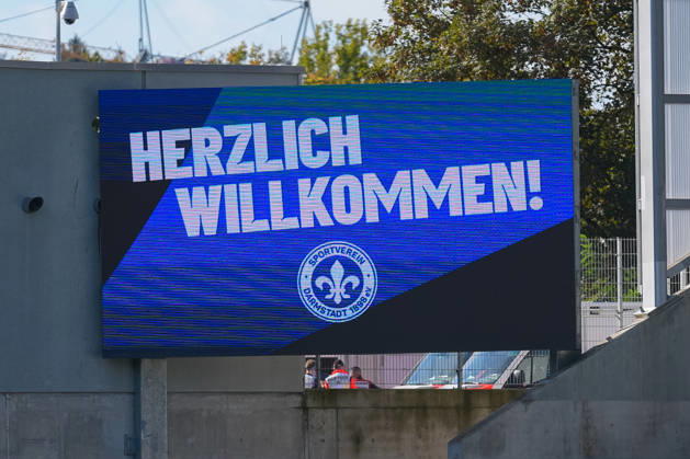 German Soccer 2nd Division 2026–2027, Matchday 7: SV Darmstadt 98 vs. FC Energie Cottbus at Merck Stadium am Böllenfalltor in Darmstadt. The stadium scoreboard reads: WELCOME! Copyright: xTobiasxWentzellx