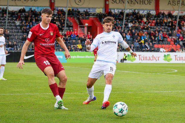 Antonis Aidonis, SG Sonnenhof Großaspach, 15; Masca, SV Waldhof Mannheim, 11; Soccer 3rd Division, Matchday 8, SG Sonnenhof Großaspach vs. SV Waldhof Mannheim on October 10, 2026, at the WIRmachenDRUCK Arena in Aspach Großaspach, Germany; Aspach Großaspach, WIRmachenDRUCK Arena, Germany Copyright: xFranzxReindelx