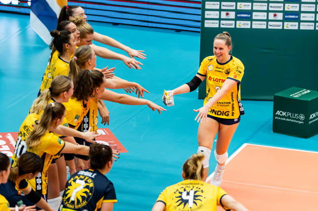 October 10, 2026, GER, Volleyball, Dekra 1st Division, Women, Season 26–27, Regular Season, VfB Suhl Lotto Thuringia vs. Skurios Volleys Borken, Lara Nagels of VfB Suhl Lotto Thuringia is named Player of the Game 98527, Suhl Sporthalle Wolfsgrube, Thuringia, Germany