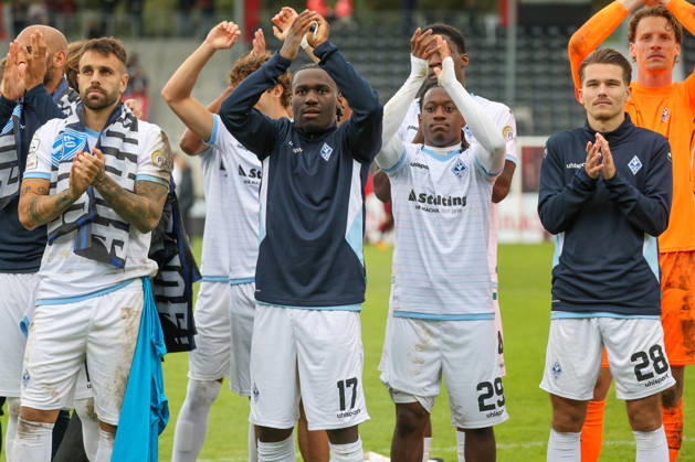 From left: Goncalo Gregorio, SV Waldhof Mannheim, 9; Darnell Keumo, SV Waldhof Mannheim, 17; Nolan Muteba N Tumba, SV Waldhof Mannheim, 29; Diego Michel, SV Waldhof Mannheim, 28; Celebrating the 1–5 victory in the 3rd Division, Matchday 8, SG Sonnenhof Großaspach vs. SV Waldhof Mannheim on October 10, 2026, at the WIRmachenDRUCK Arena in Aspach Großaspach, Germany; Aspach Großaspach, WIRmachenDRUCK Arena, Germany Copyright: xFranzxReindelx