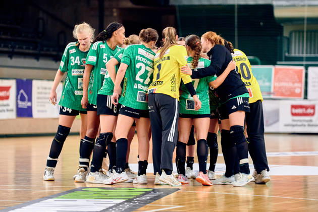 Fuechse Berlin celebrate a draw, GER, Women s Handball Bundesliga 2, Fuechse Berlin vs. SG Nürtingen-Zizishausen, 2026–27 season, Matchday 5, October 10, 2026, GER, Women’s Handball Bundesliga 2, Füchse Berlin vs. SG Nürtingen-Zizishausen, 2026–27 season, Matchday 5, October 10, 2026, Berlin Copyright: xEibner-Pressefotox xClaudiusxRauchx EP_CRH