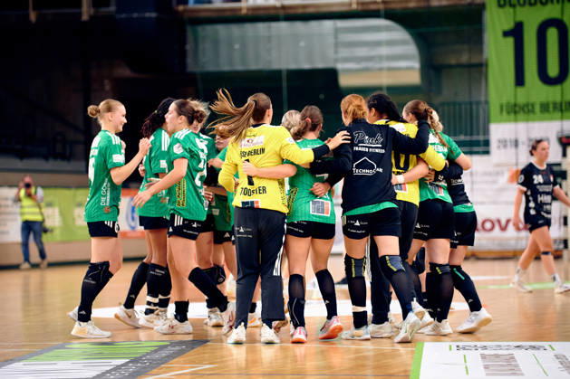 Fuechse Berlin celebrate a draw, GER, Women s Handball Bundesliga 2, Fuechse Berlin vs. SG Nürtingen-Zizishausen, 2026–27 season, Matchday 5, October 10, 2026, GER, Women’s Handball Bundesliga 2, Füchse Berlin vs. SG Nürtingen-Zizishausen, 2026–27 season, Matchday 5, October 10, 2026, Berlin Copyright: xEibner-Pressefotox xClaudiusxRauchx EP_CRH