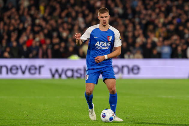 2026-10-10 Feyenoord v AZ Alkmaar - Dutch Eredivisie ROTTERDAM, NETHERLANDS - OCTOBER 10: Wouter Goes of AZ Alkmaar in action during the Dutch Eredivisie match between Feyenoord and AZ Alkmaar at Stadion Feijenoord on October 10, 2026 in Rotterdam, Netherlands. Rotterdam Stadion Feijenoord Netherlands Content not available for redistribution in The Netherlands directly or indirectly through any third parties. Copyright: xHansxvanxderxValkx