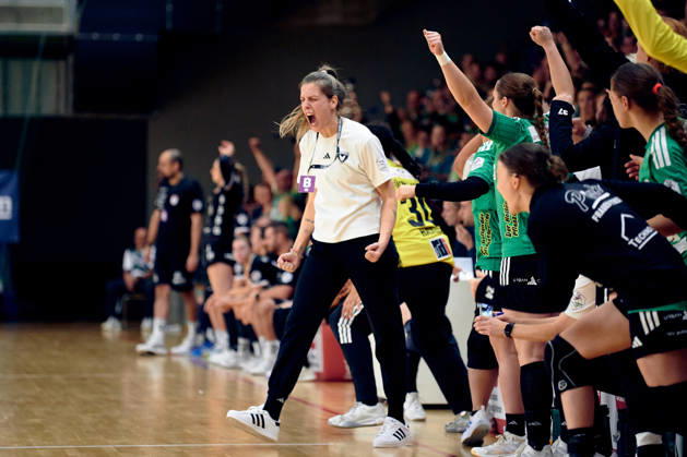 Fuechse Berlin Celebrate a Tie, SUSANN MUELLER, Fuechse Berlin Coach, GER, Women s Handball Bundesliga 2, Fuechse Berlin vs. SG Nürtingen-Zizishausen, 2026–27 Season, Matchday 5, October 10, 2026 GER, Women’s Handball Bundesliga 2, Fuechse Berlin vs. SG Nürtingen-Zizishausen, 2026–27 season, Matchday 5, October 10, 2026 Berlin Copyright: xEibner-Pressefotox xClaudiusxRauchx EP_CRH