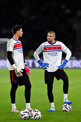 Paris Saint-Germain v Le Mans FC - Ligue 1 McDonald s 2026 2027 Lucas CHEVALIER of Paris Saint-Germain and Alessandro LONGONI of Paris Saint-Germain during Ligue 1 McDonald s match between Paris and Le Mans at Parc des Princes on October 10, 2026 in Paris, France. Paris France  Copyright: xBaptistexFernandezx 776573319