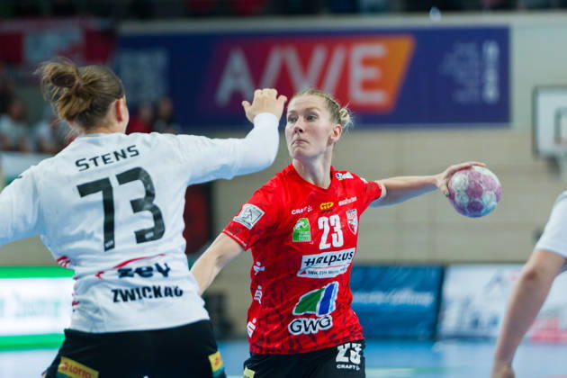 Zoe Stens (Zwickau), 73, Marie Polakova (Halle), 23, SV Union Halle Neustadt vs. BSV Sachsen Zwickau, Women s Handball Bundesliga, Bundesliga 1, Matchday 5, 2026–27 Season, October 10, 2026, Halle SWH Arena, Saxony-Anhalt, Germany