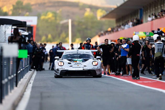 AUTO - ELMS - 4 HOURS OF PORTIMAO 2026 75 KURZEJEWSKI Matt (usa), SARGENT Thomas (usa), LIETZ Richard (aut), Proton Competition, Porsche 911 GT3 R LMGT3, LMGT3, celebration winner during the 4 Hours of Portimao 2026, 6th round of the 2026 European Le Mans Series on the Autodromo Internacional do Algarve from October 8 to 10, 2026 in Portimao, Portugal - Copyright: xJoaoxFilipex